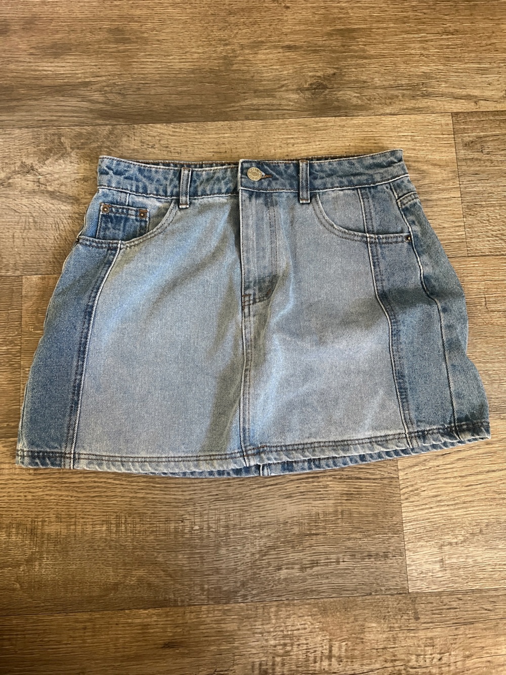 DISSH Two Tone Paneled Denim Skirt